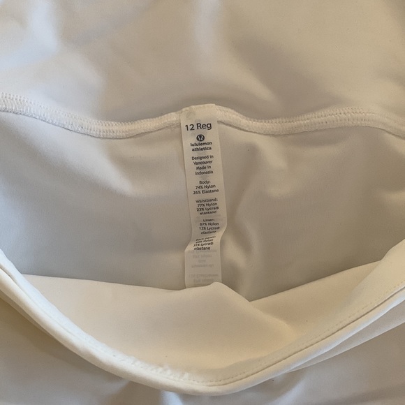 Lululemon skort, Lost in pace skirt - Picture 5 of 5